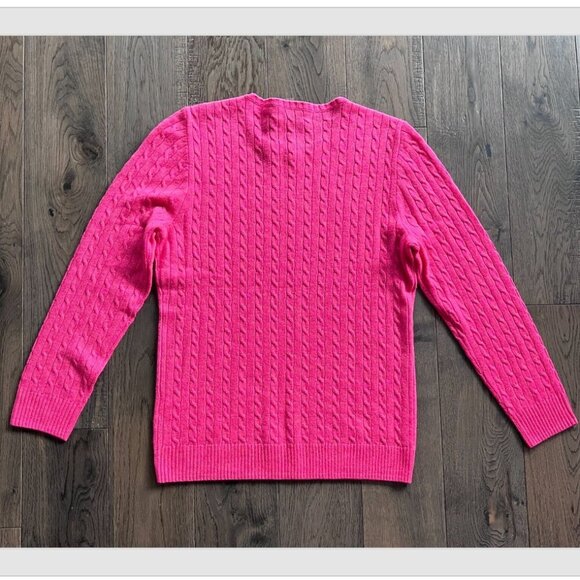 J. Crew Italian Cashmere Cable Knit Crewneck Sweater Size S Pink Button NWT - Picture 4 of 7